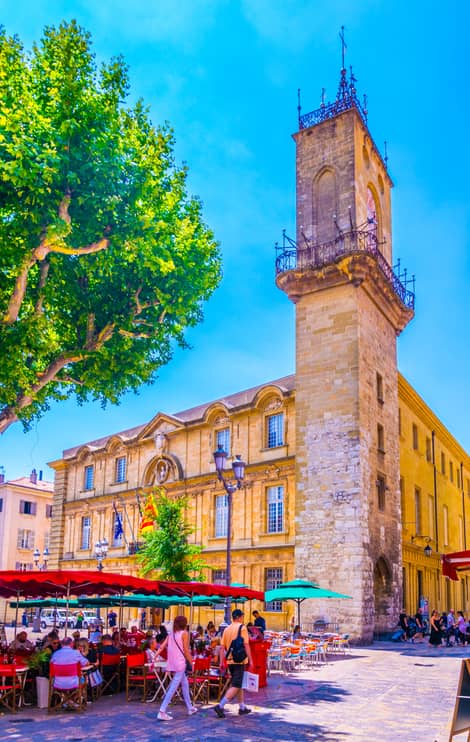 Location manège Aix-en-Provence en pleine fête Bouches-du-Rhône